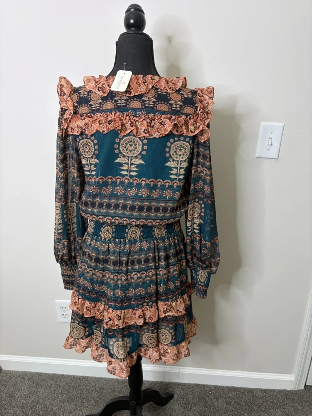 NWT AUREUM Teal and Peach Ruffled Long-Sleeve Tiered Mini Dress - Picture 4 of 9